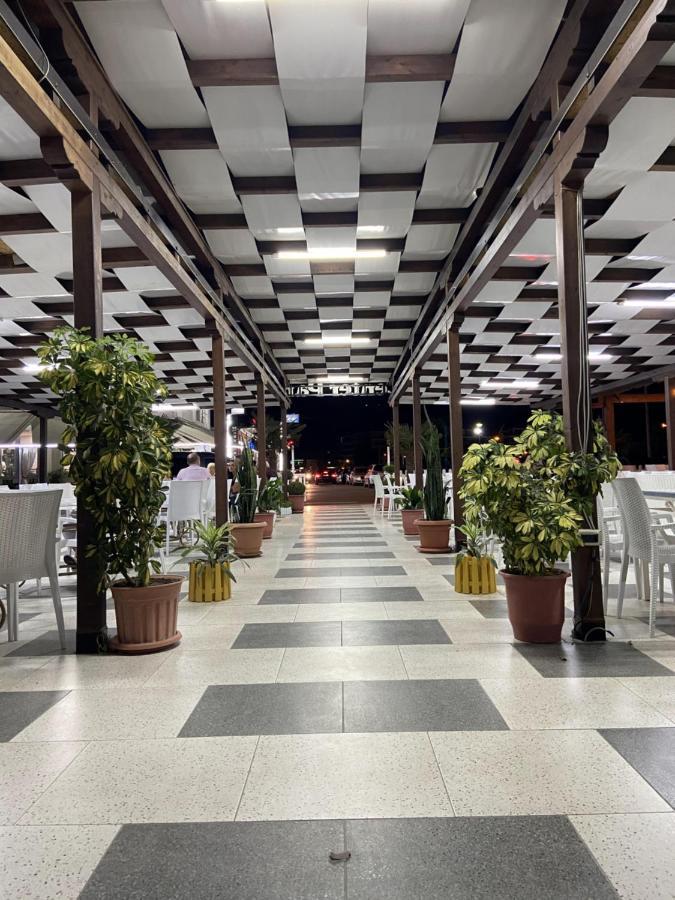 Отель Center Park Велипойе Экстерьер фото