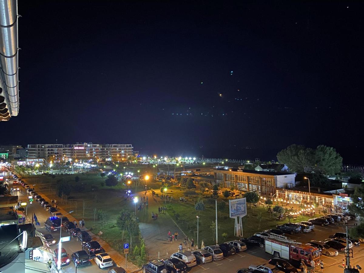 Отель Center Park Велипойе Экстерьер фото