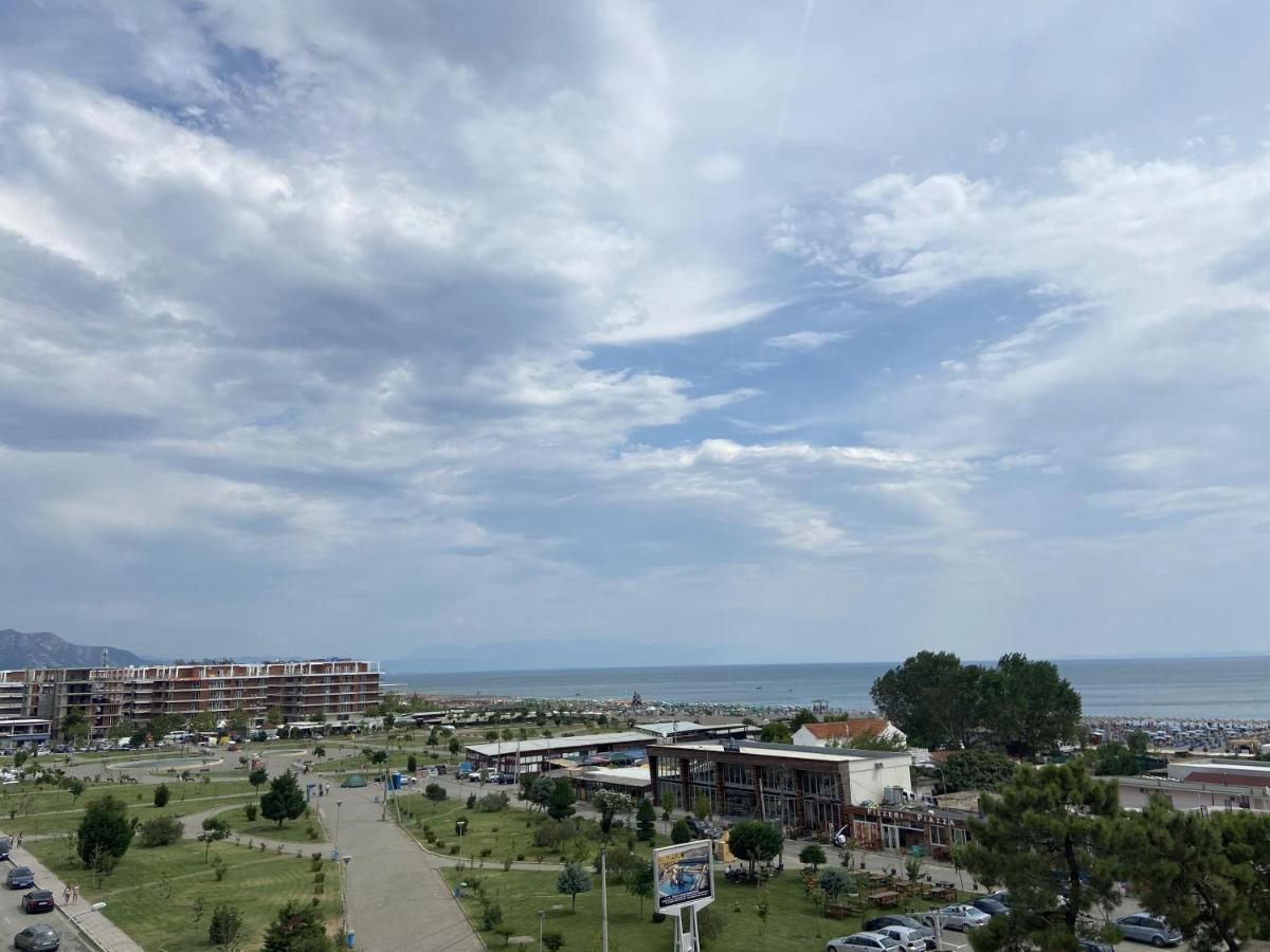 Отель Center Park Велипойе Экстерьер фото