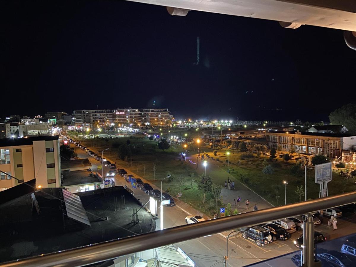 Отель Center Park Велипойе Экстерьер фото